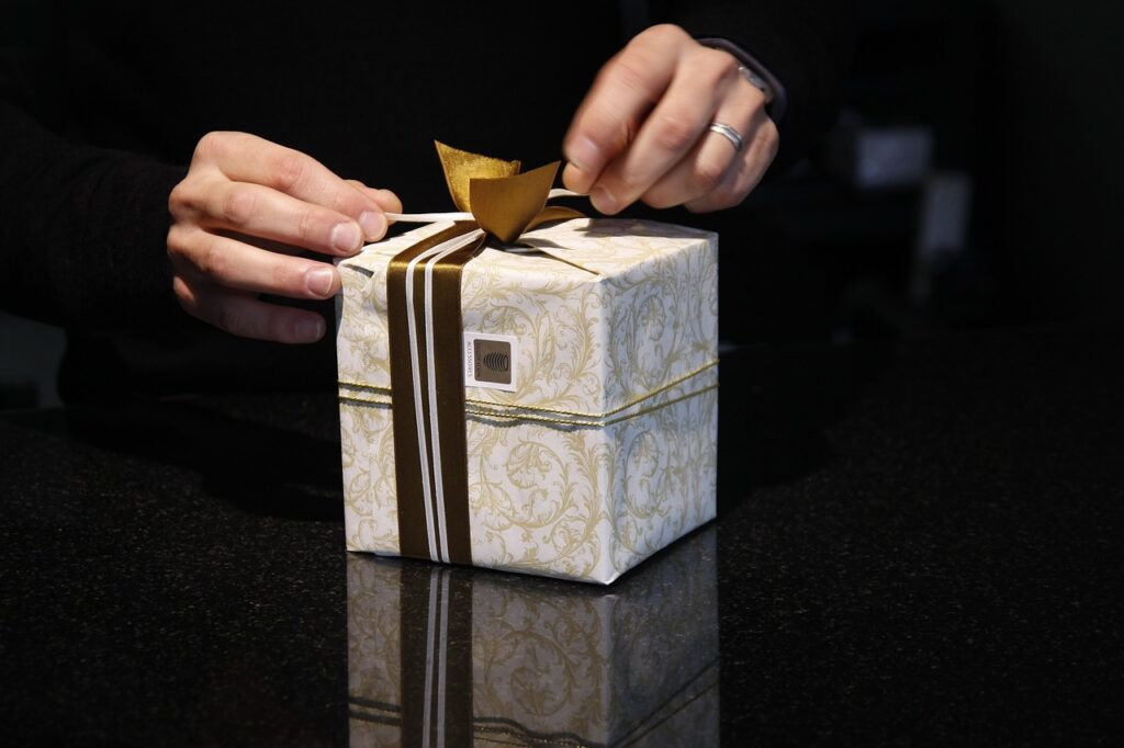 shop holiday gift set