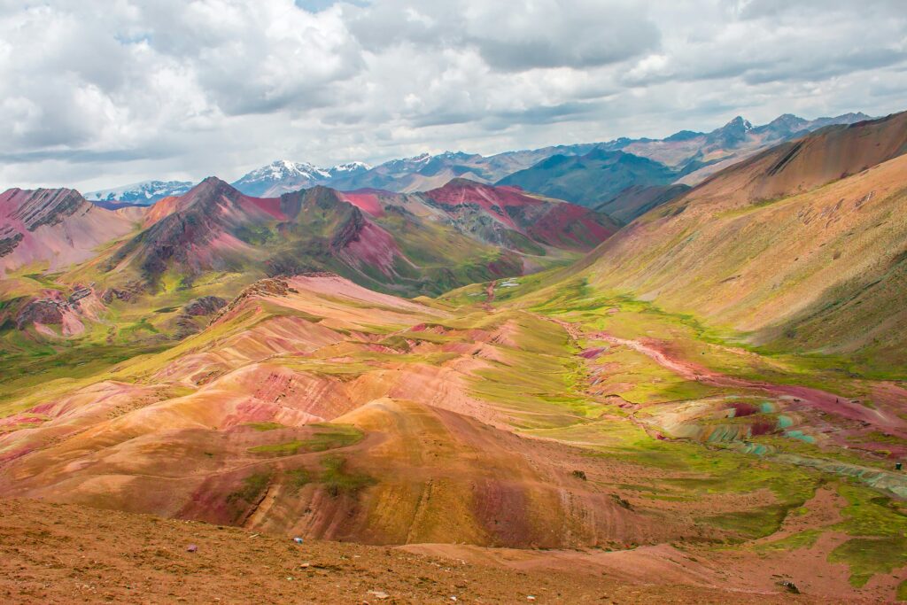 rainbow mountain peru