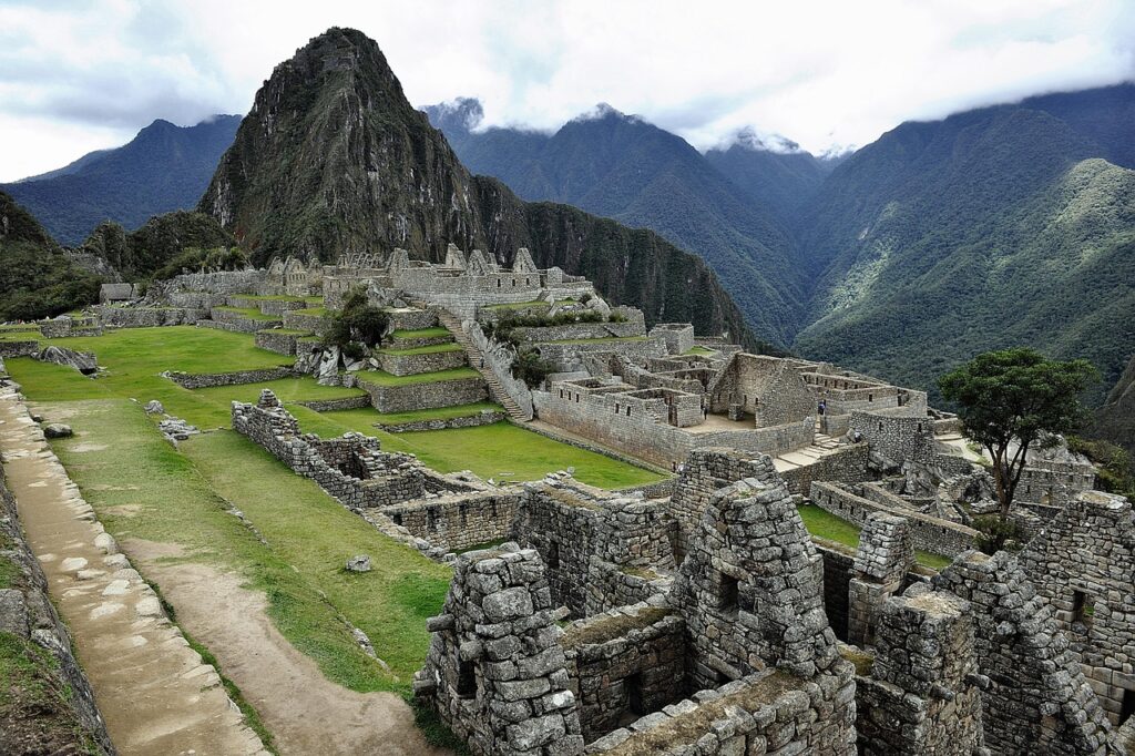 how to go to Machu Picchu