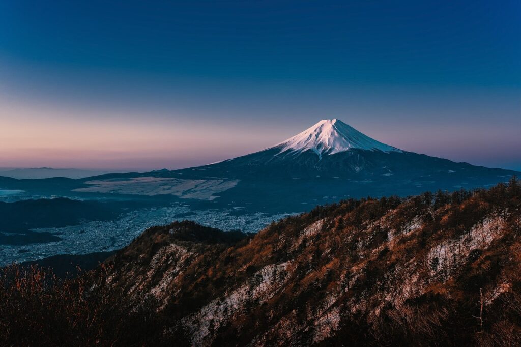 best time to visit Japan